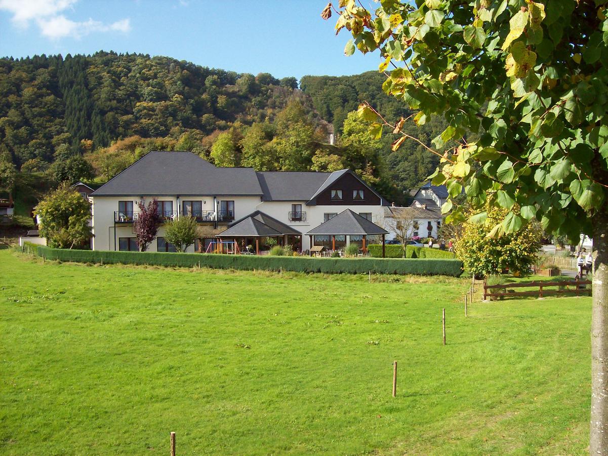 Hotel Dreilaenderblick Ouren Bagian luar foto